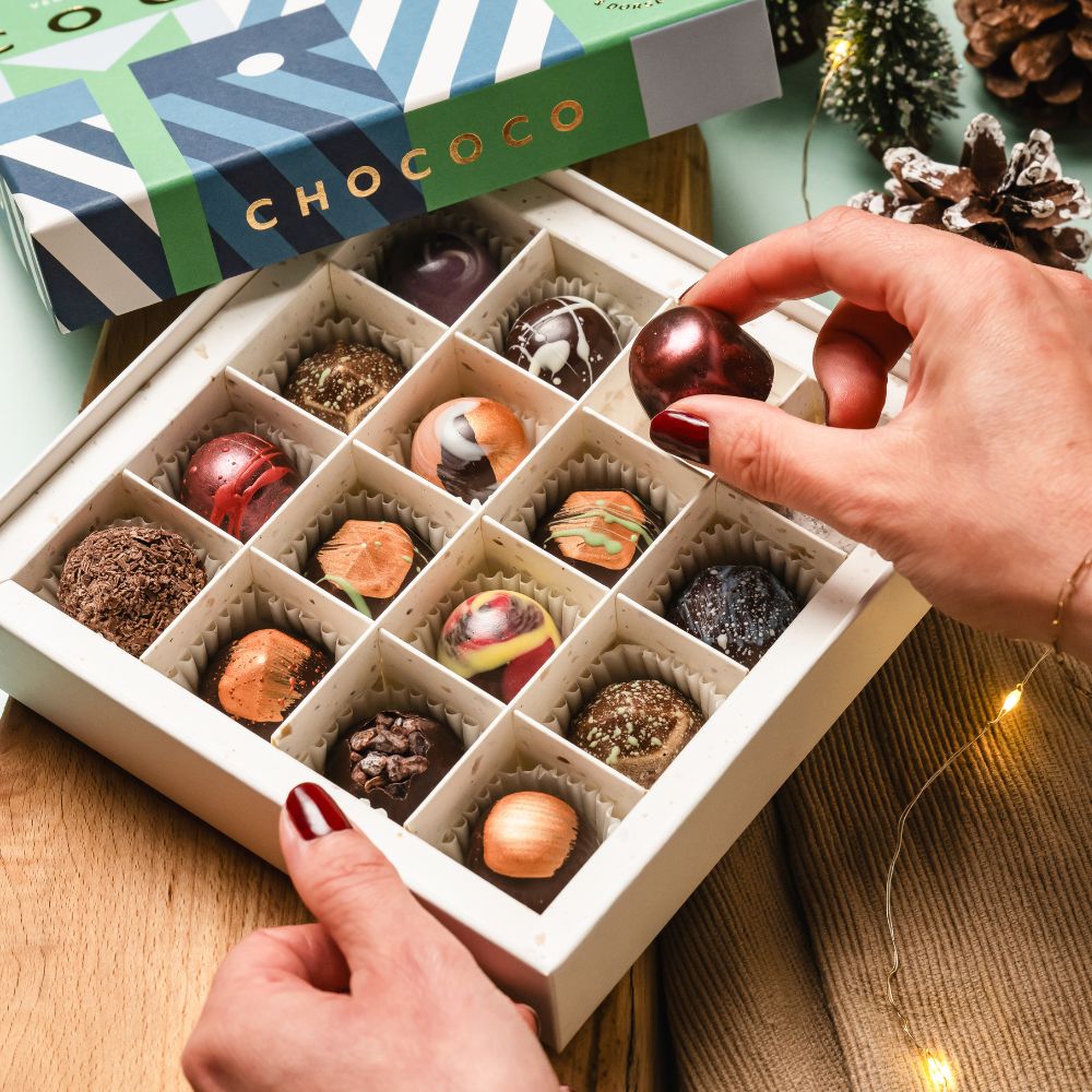 Medium Plant-based Festive Chocolate Selection Box (vf)