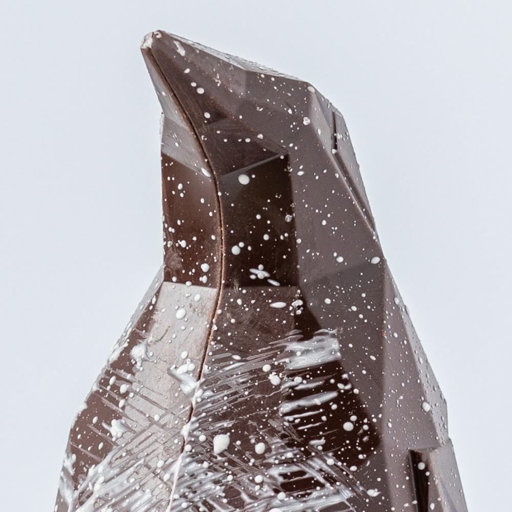 Dark Chocolate Penguin (vf) – view 3
